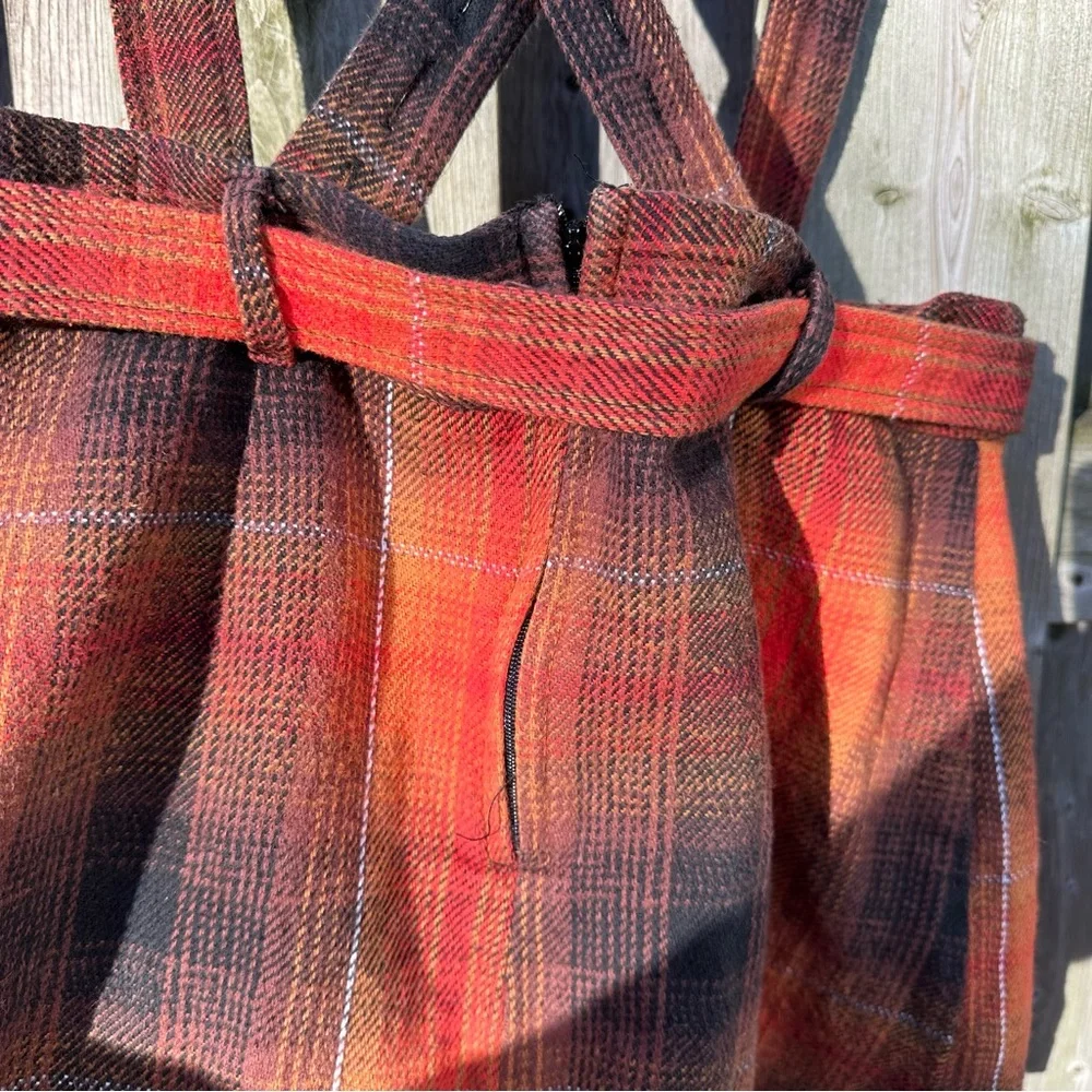 URBAN OUTFITTERS Overall Suspenders Tartan Mini Skirt - Picture 5 of 8